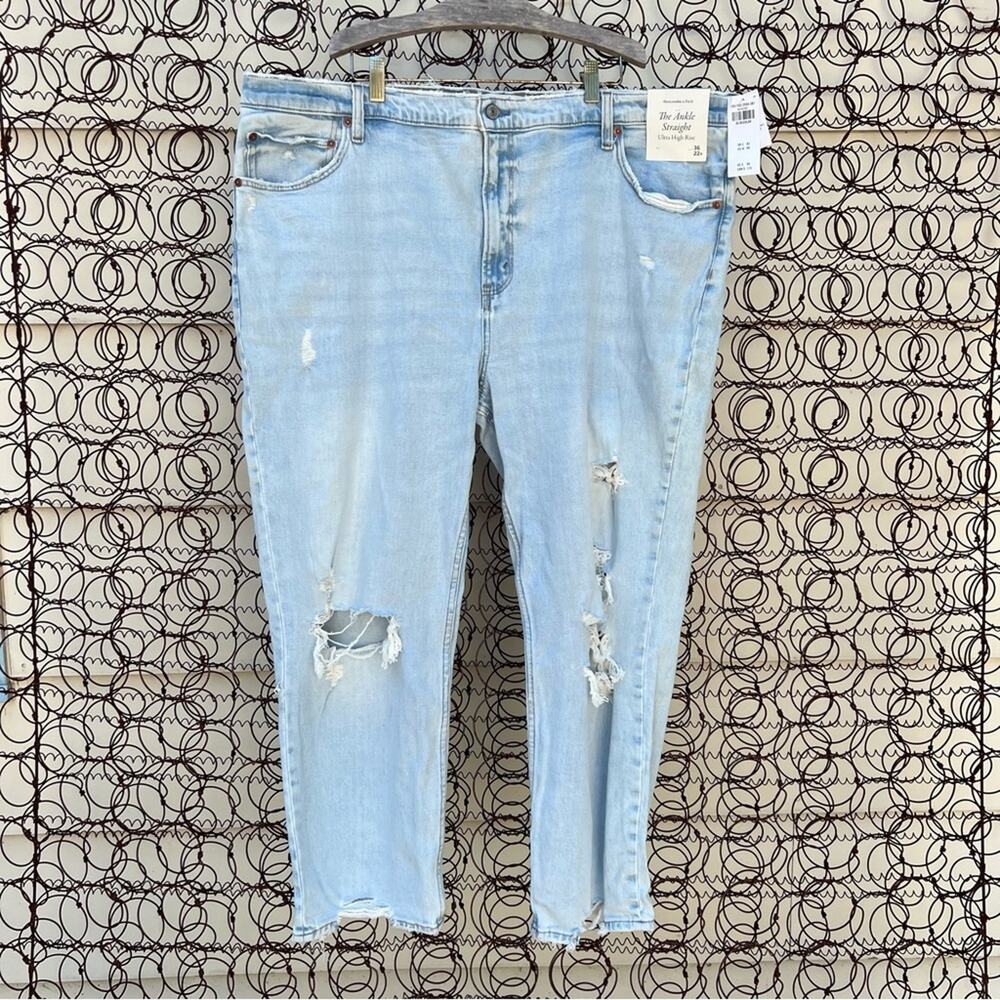 Abercrombie & Fitch The Ankle Straight Ultra High Rise Jeans NWT 36/22R